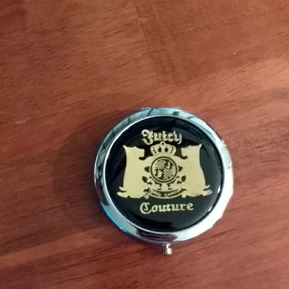 Faux Juicy Couture Compact
